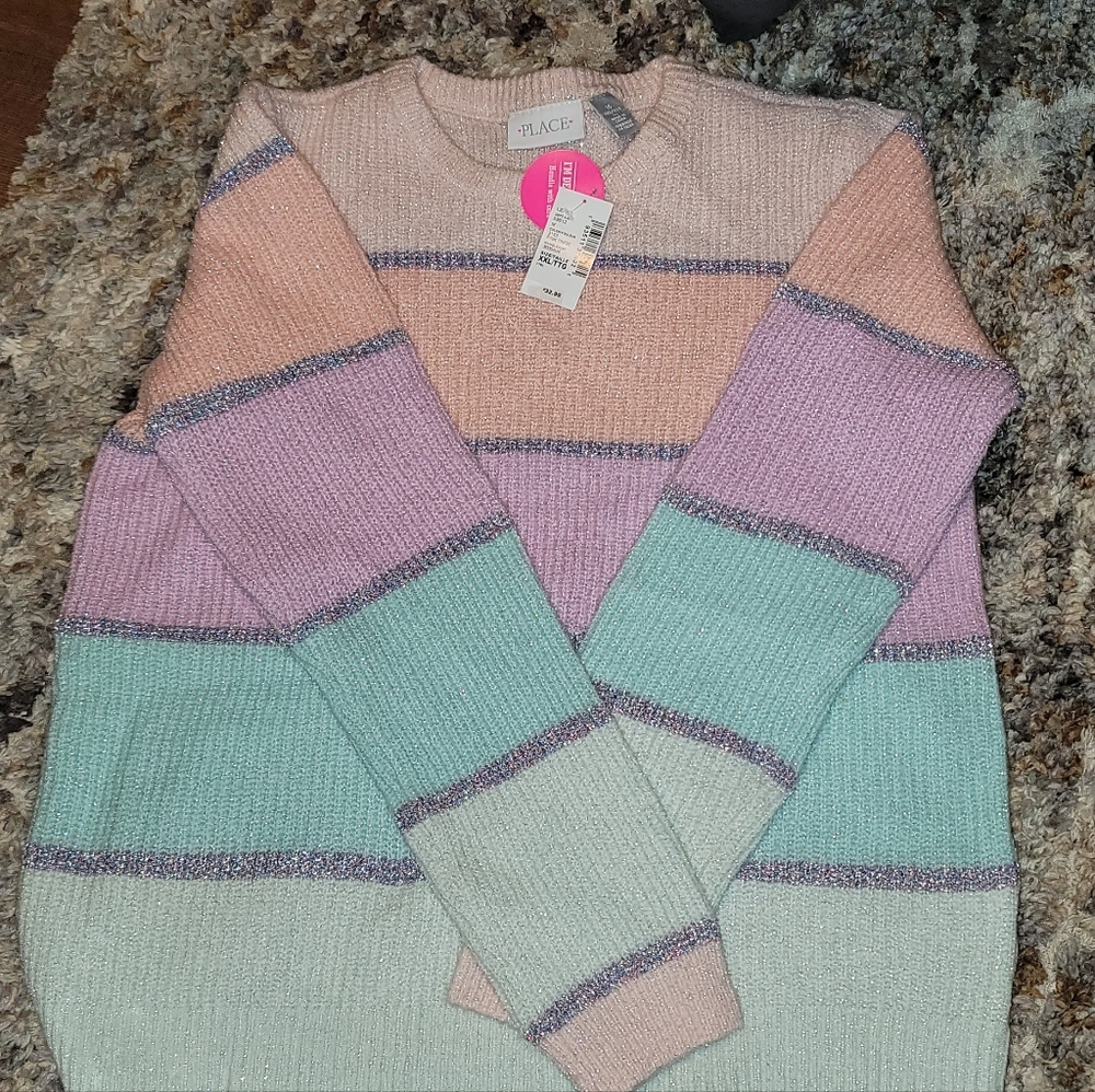NWT GIRLS SWEATER
